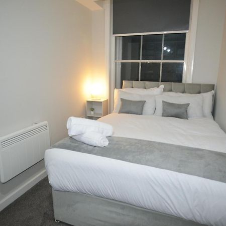 Urban Oasis By Lvp Apartments - 1-Bed City Escape With Sofa Bed - Perfect For Business & Leisure Liverpool Exterior foto